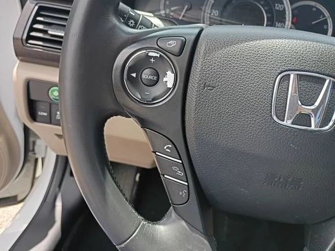 Used 2014 Honda Accord EX-L image 17