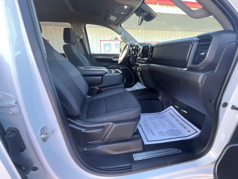 Used 2025 Chevrolet Silverado 2500 LT w/ Convenience Package AWD/4WD image 12