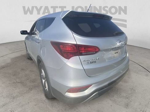 Used 2018 Hyundai Santa Fe Sport FWD image 7