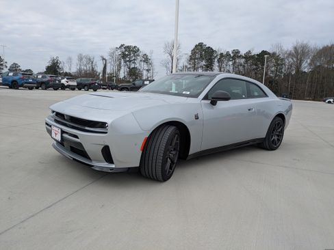 New 2026 Dodge Charger Scat Pack w/ Blacktop Package image 3