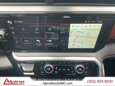 Used 2022 GMC Sierra 1500 Denali w/ Technology Package AWD/4WD image 18