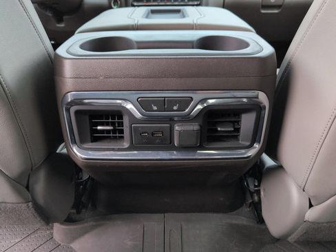 Certified 2021 Chevrolet Silverado 1500 LTZ w/ LTZ Convenience Package II AWD/4WD image 21