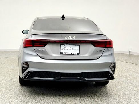 Used 2023 Kia Forte GT-Line image 6