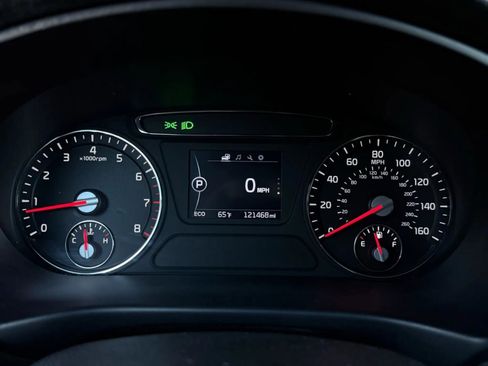 Used 2016 Kia Sorento LX w/ LX Convenience Package image 55