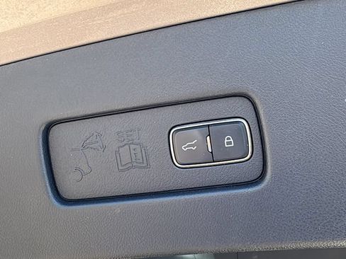 Used 2021 Lincoln Aviator Reserve w/ Equipment Group 201A RWD image 30