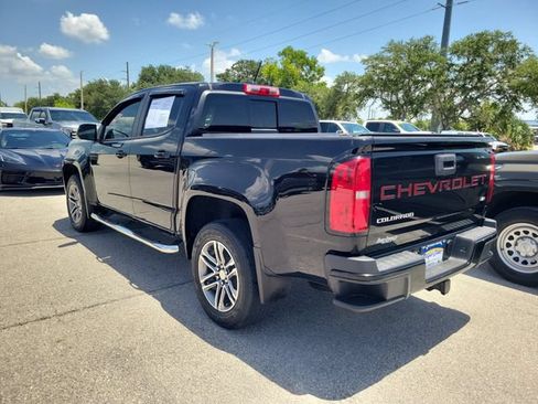 Used 2022 Chevrolet Colorado LT w/ Luxury Package RWD image 3