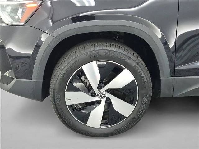 Used 2025 Volkswagen Taos S AWD/4WD image 26