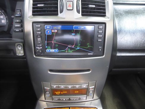 Used 2004 Cadillac XLR RWD image 24