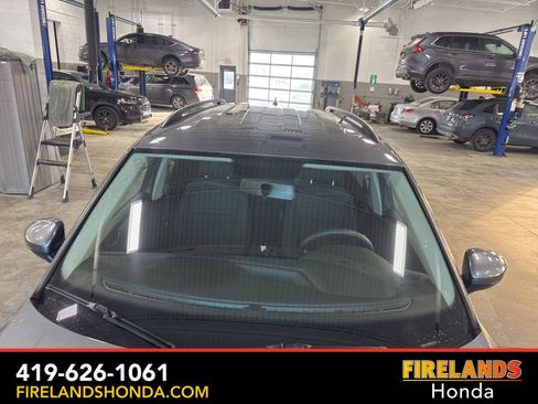 Used 2022 Volkswagen Tiguan S image 9