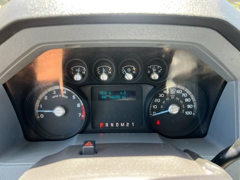 Used 2011 Ford F250 XLT w/ XLT Interior Pkg AWD/4WD image 10