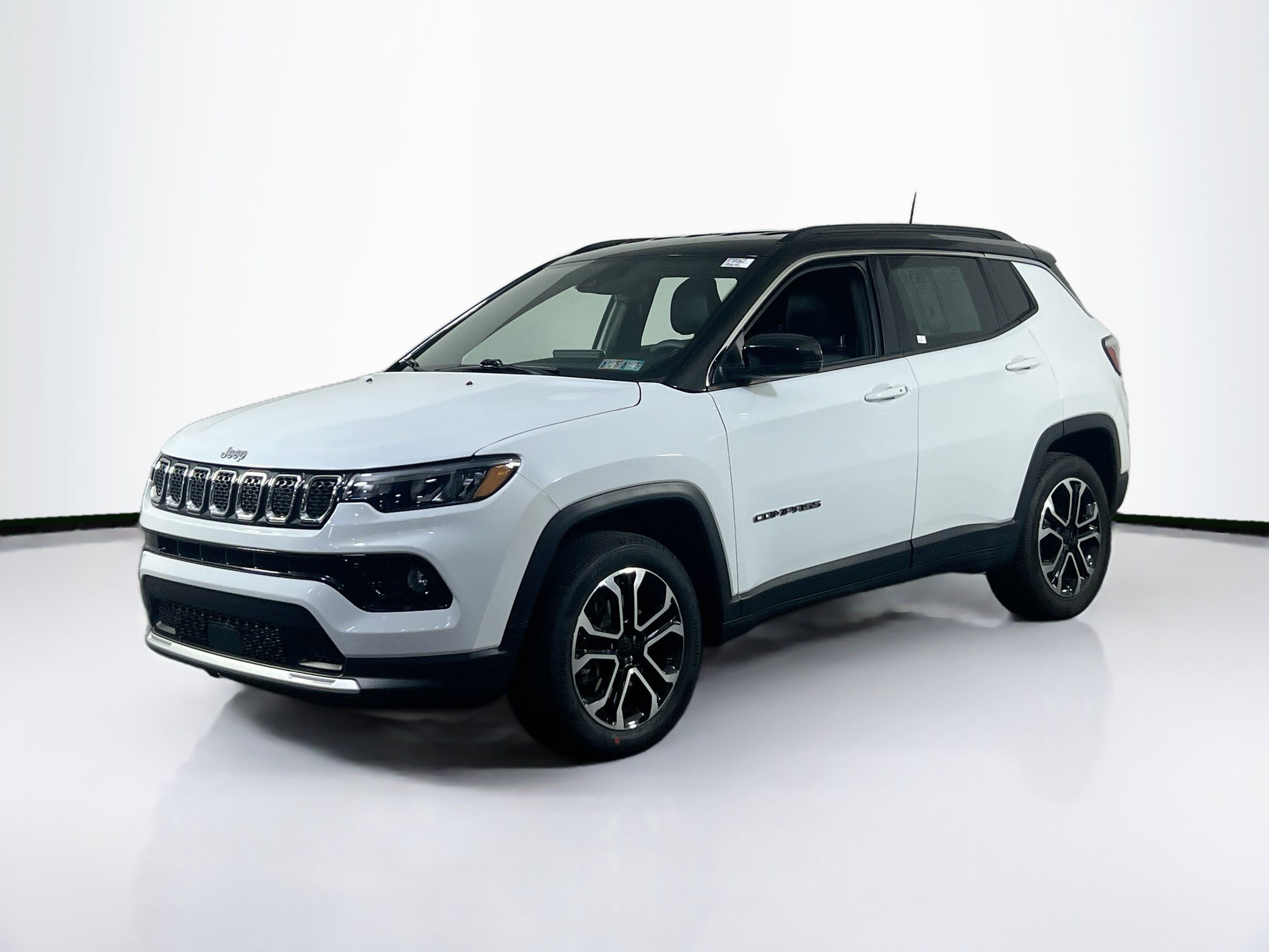 Used 2024 Jeep Compass Limited AWD/4WD image 1