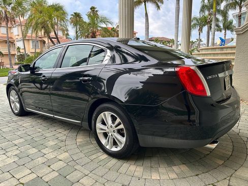 Used 2009 Lincoln MKS FWD image 29