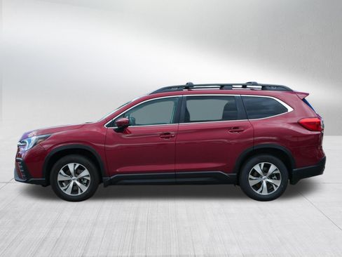 Used 2025 Subaru Ascent Premium AWD/4WD image 4