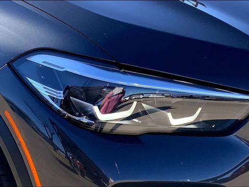 Used 2022 BMW X5 sDrive40i w/ Premium Package image 26