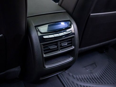 New 2026 Cadillac XT5 Sportv AWD/4WD image 21