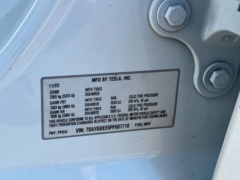 Used 2023 Tesla Model 3 Standard Range RWD image 13