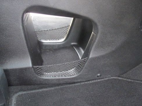 Used 2019 Dodge Grand Caravan GT FWD image 40