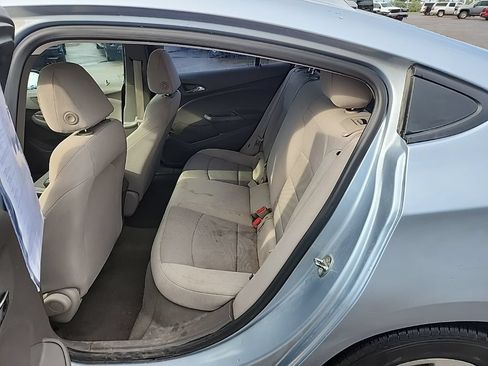 Used 2018 Chevrolet Cruze LS FWD image 27