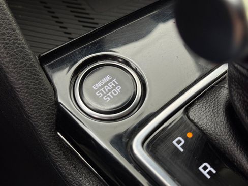 Used 2023 Kia Sportage EX image 28