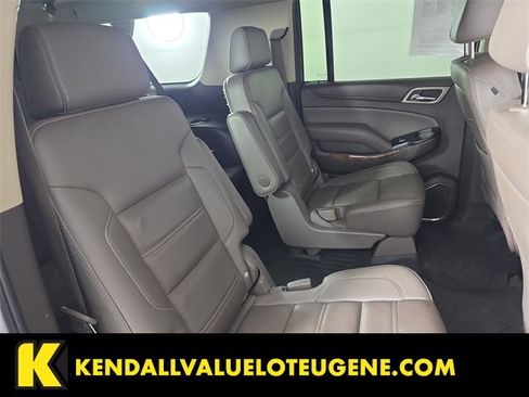 Used 2015 GMC Yukon XL Denali w/ Premium Package image 13