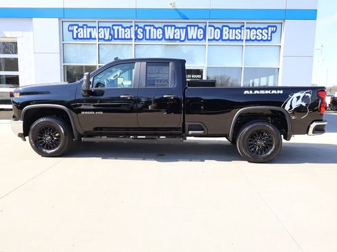 New 2026 Chevrolet Silverado 3500 W/T AWD/4WD image 8
