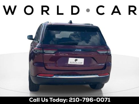 Used 2022 Jeep Grand Cherokee Limited image 4