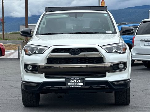 Used 2019 Toyota 4Runner Limited image 10