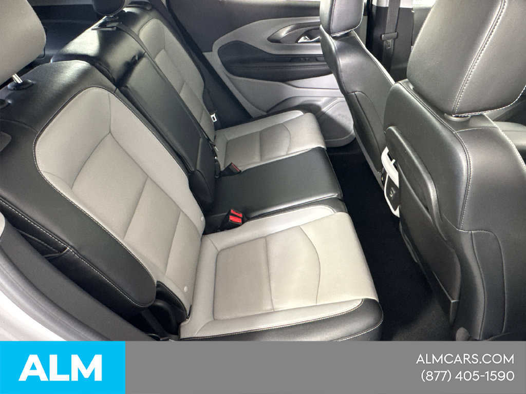 Used 2024 GMC Terrain SLT FWD image 18