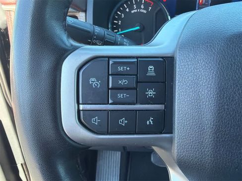 Used 2023 Ford Expedition Limited image 25