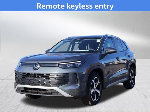 New 2026 Volkswagen Tiguan SE AWD/4WD image 4
