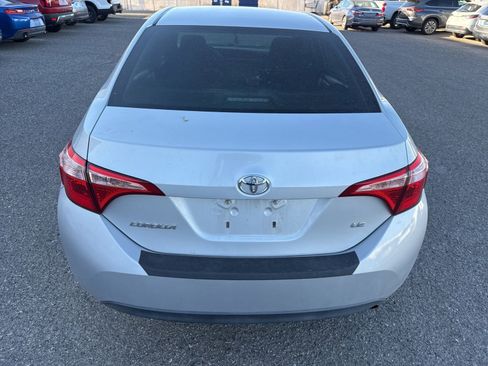 Used 2018 Toyota Corolla LE FWD image 4