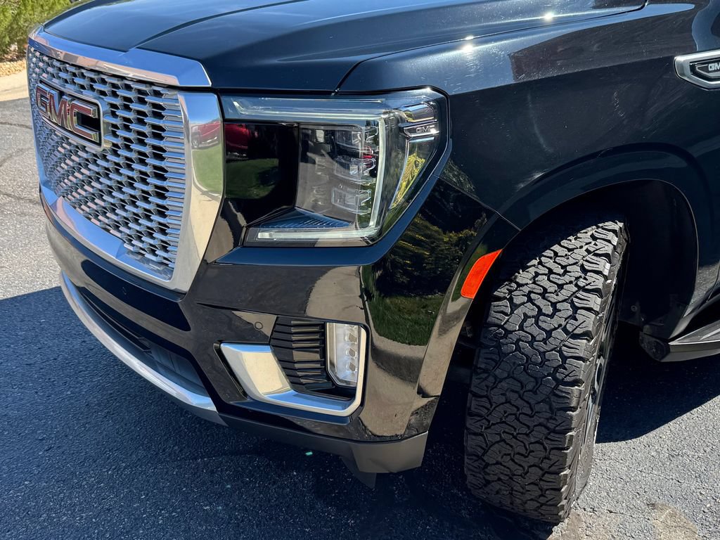 Used 2023 GMC Yukon Denali AWD/4WD image 16