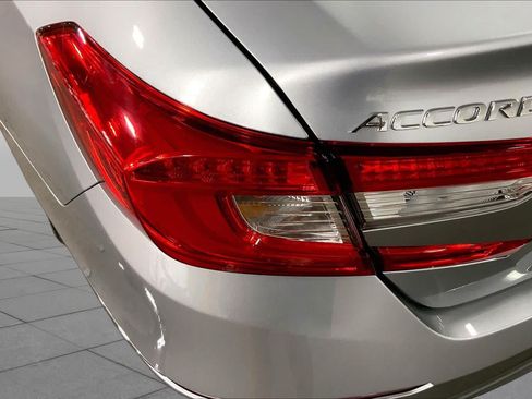 Used 2019 Honda Accord EX-L image 29