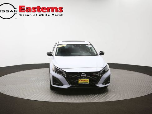 Used 2023 Nissan Altima 2.5 SR w/ SR Premium Package FWD image 52