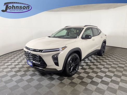 New 2026 Chevrolet Trax ACTIV w/ Driver Confidence Package image 1