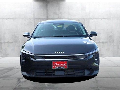 Used 2025 Kia K4 FWD image 4