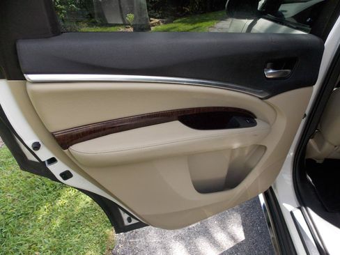 Used 2017 Acura MDX FWD w/ Technology Package image 22