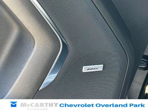 New 2026 Chevrolet Suburban Premier image 19