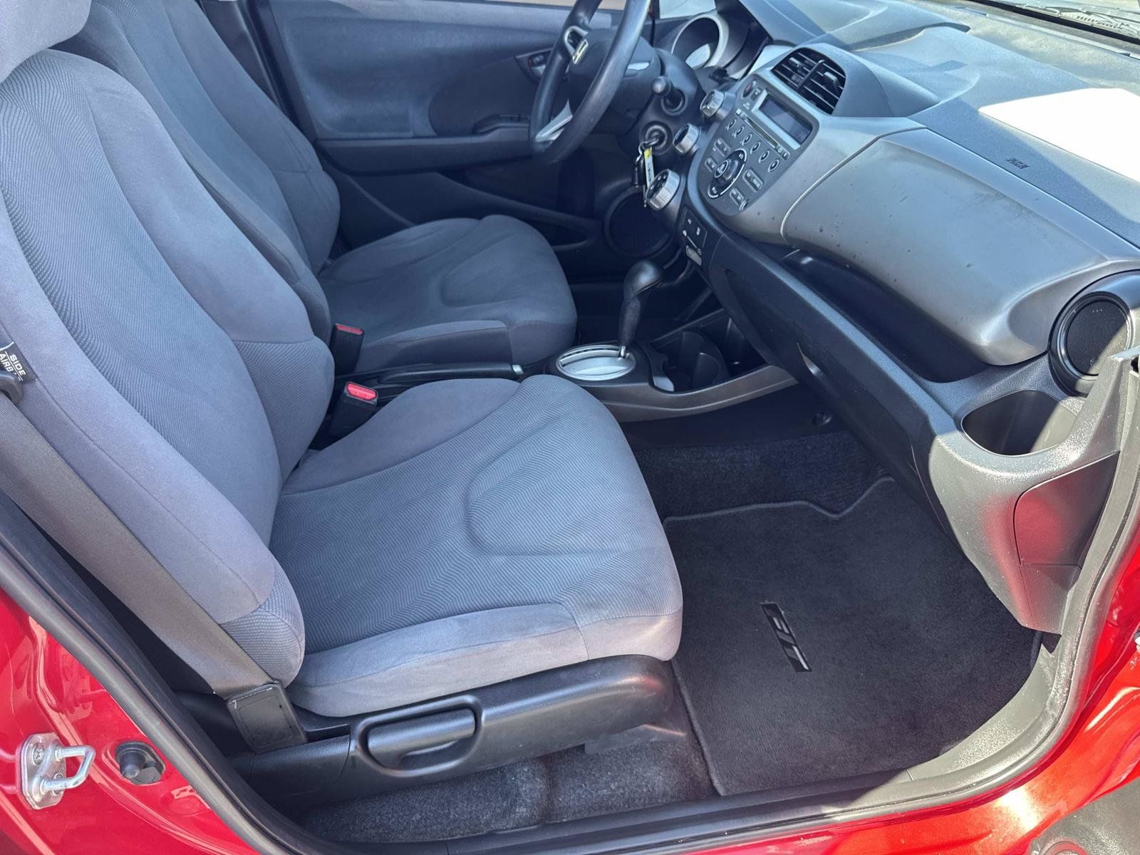 Used 2012 Honda Fit image 28
