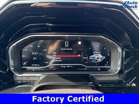 Certified 2022 GMC Sierra 1500 SLT w/ SLT Premium Package image 19