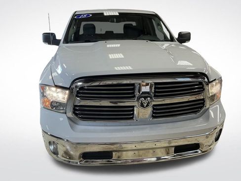 Used 2018 RAM 1500 Big Horn image 9