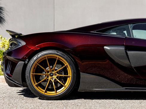 Used 2019 McLaren 600LT image 3
