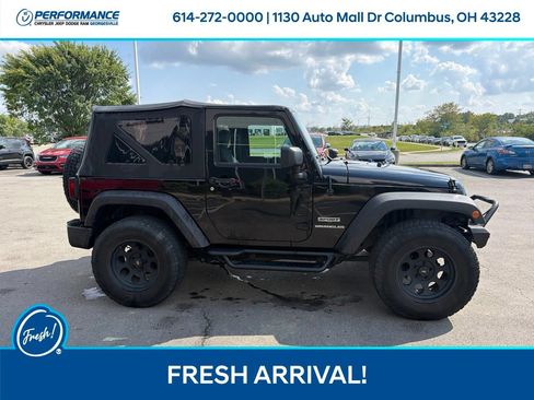 Used 2017 Jeep Wrangler Sport w/ Quick Order Package 24S AWD/4WD image 11