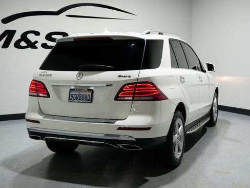 Used 2017 Mercedes-Benz GLE 350 4MATIC image 8