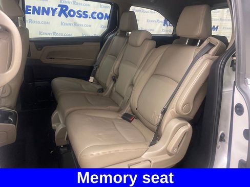 Used 2023 Honda Odyssey EX-L image 8