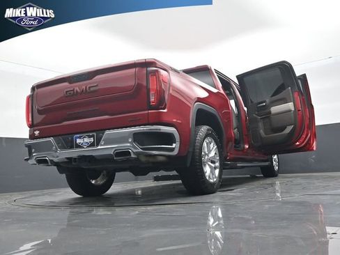 Used 2021 GMC Sierra 1500 SLT AWD/4WD image 29