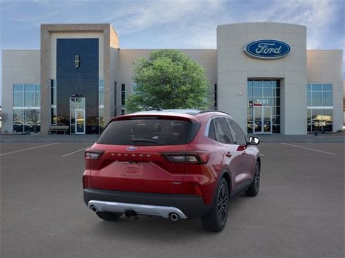 New 2026 Ford Escape SE w/ Class II Trailer Tow Package image 8