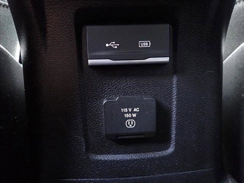 Used 2019 Jeep Wrangler Unlimited Rubicon AWD/4WD image 9
