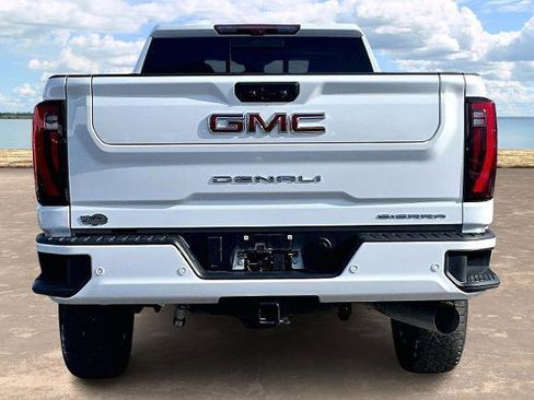 Used 2024 GMC Sierra 3500 Denali w/ Denali Reserve Package image 5