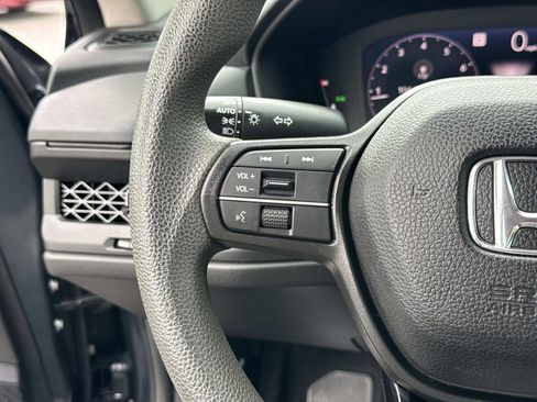 Certified 2023 Honda Accord EX image 10